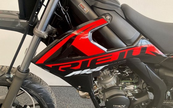 Neufahrzeug Rieju MRT Europa SM 50 - Bild 3 Neufahrzeug Rieju MRT Europa SM 50 - Bild 3