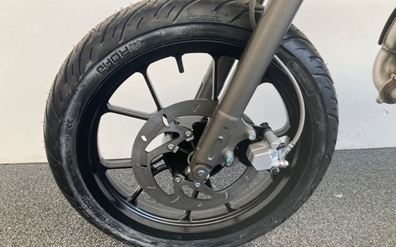 Neufahrzeug Rieju MRT Europa SM 50 - Bild 7 Neufahrzeug Rieju MRT Europa SM 50 - Bild 7