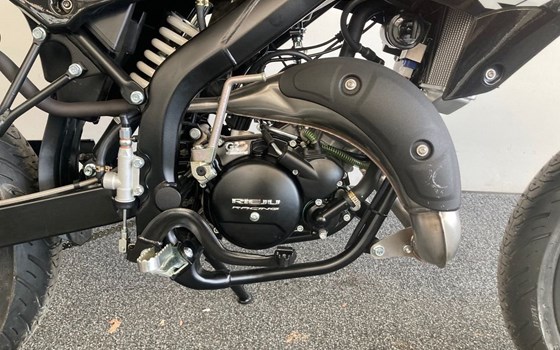 Neufahrzeug Rieju MRT Europa SM 50 - Bild 10 Neufahrzeug Rieju MRT Europa SM 50 - Bild 10