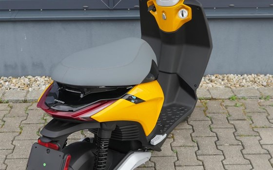 Neufahrzeug Piaggio 1 - Bild 8