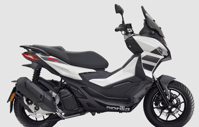 Aprilia SR GT 200
