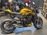 Neumotorrad Triumph Street Triple 765 RS 2025
