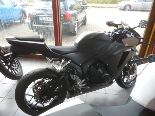 Offer Honda CBR600RR Bild 5: Offer Honda CBR600RR