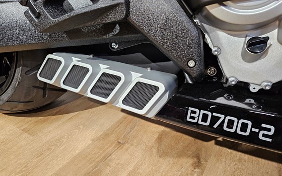 Neufahrzeug Benda LFC 700i ABS Twin - Bild 4