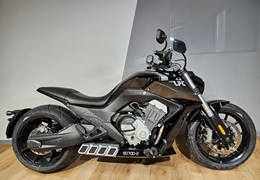 Neumotorrad Benda LFC 700i ABS Twin