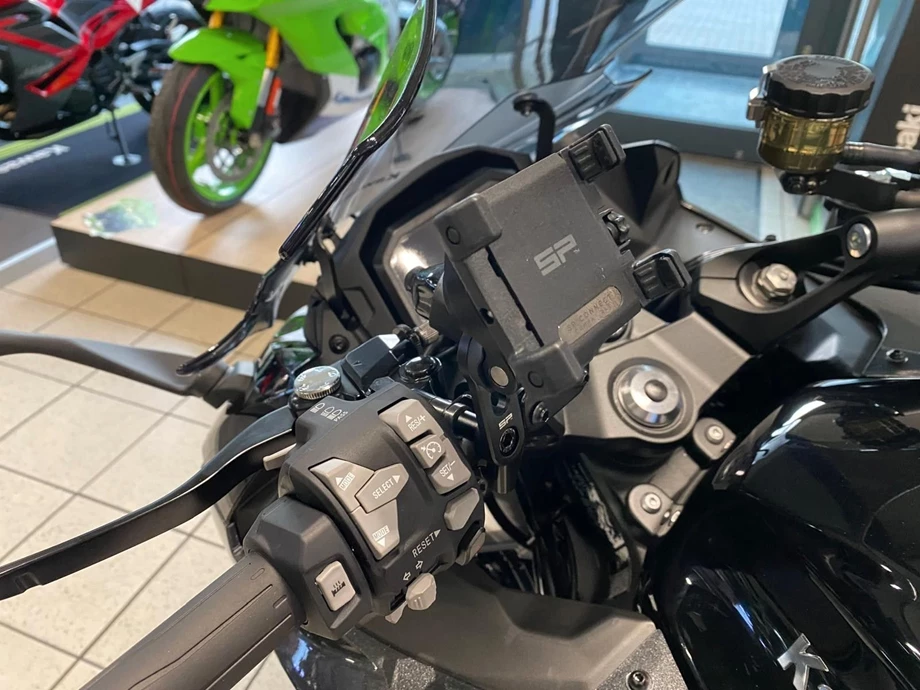 Angebot Kawasaki Ninja 1100SX Bild 7: Angebot Kawasaki Ninja 1100SX