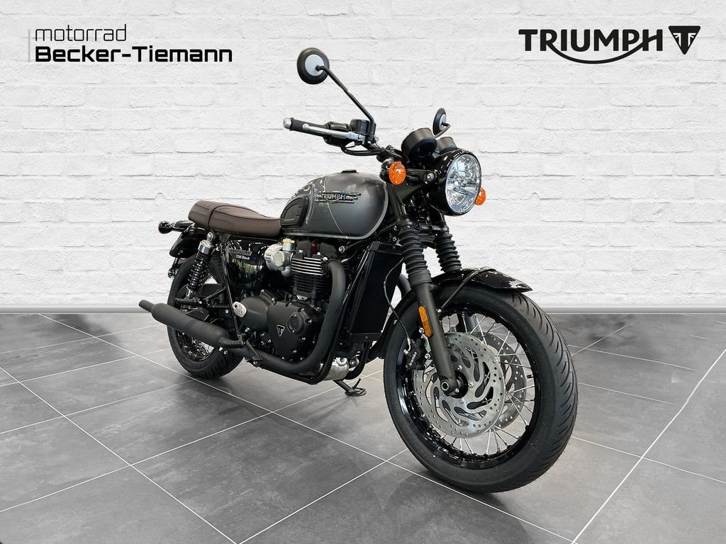 Triumph Bonneville T120 Black