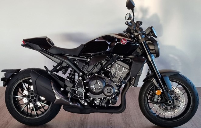 Honda CB1000R Black Edition