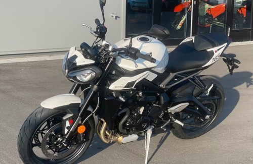 Neumotorrad Triumph Street Triple 765 R