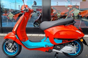 Angebot Vespa Primavera 50 Color Vibe