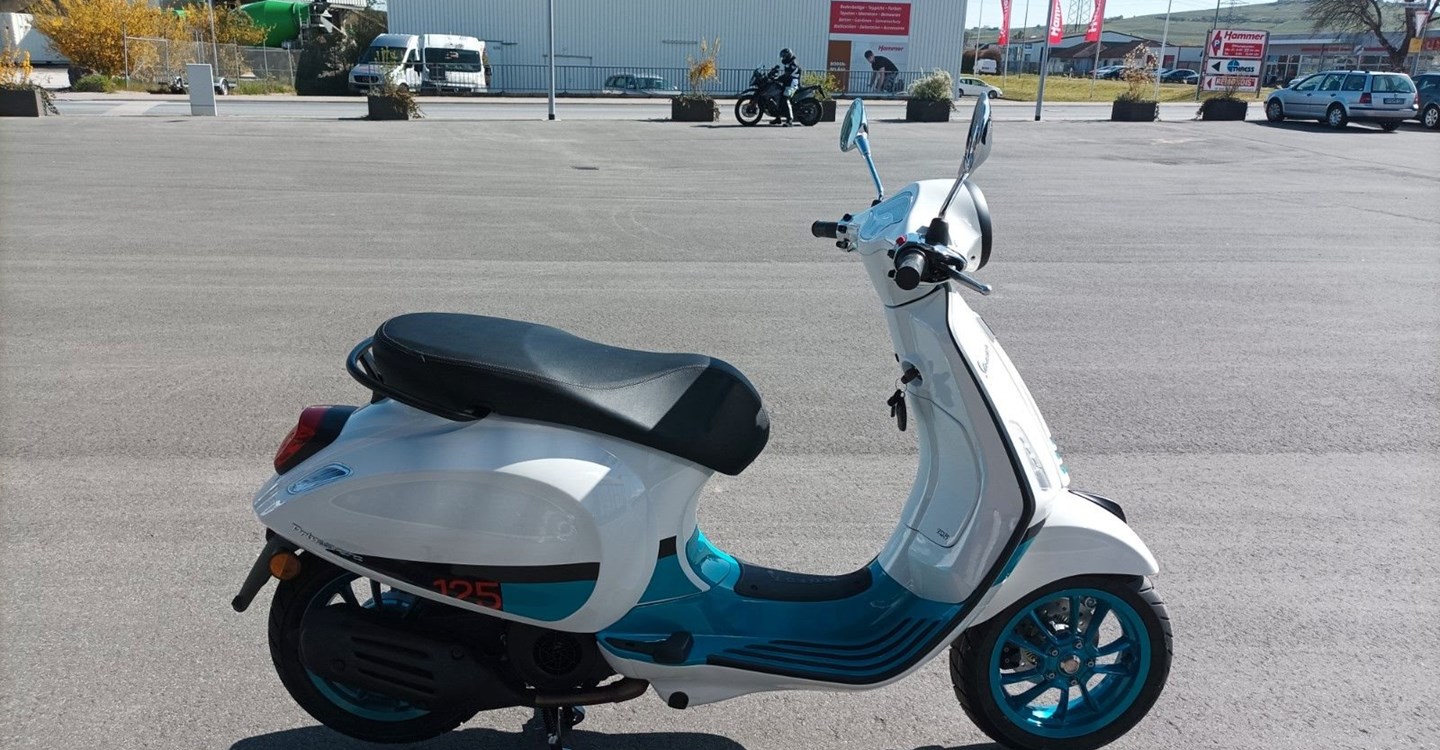 Angebot Vespa Primavera 50 Color Vibe
