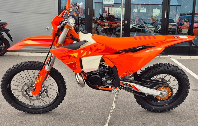 KTM 300 EXC SIX DAYS