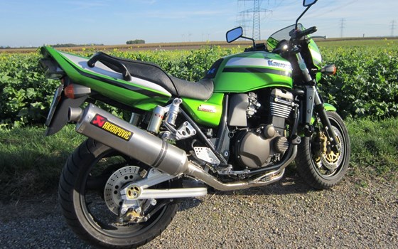 Gebrauchtmotorrad Kawasaki ZRX 1200 R - Bild 3 Gebrauchtmotorrad Kawasaki ZRX 1200 R - Bild 3
