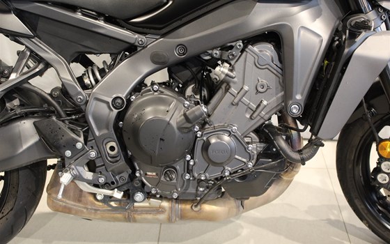 Gebrauchtmotorrad Yamaha MT-09 - Bild 3