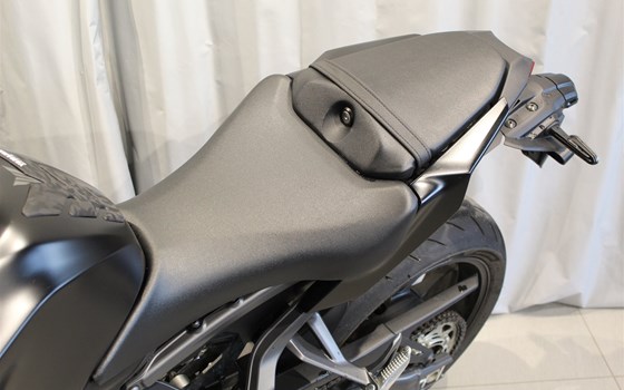 Gebrauchtmotorrad Yamaha MT-09 - Bild 8