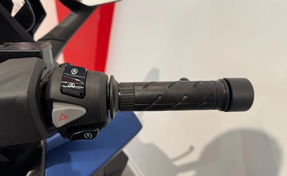 Angebot Honda Forza 125 Bild 13: Angebot Honda Forza 125