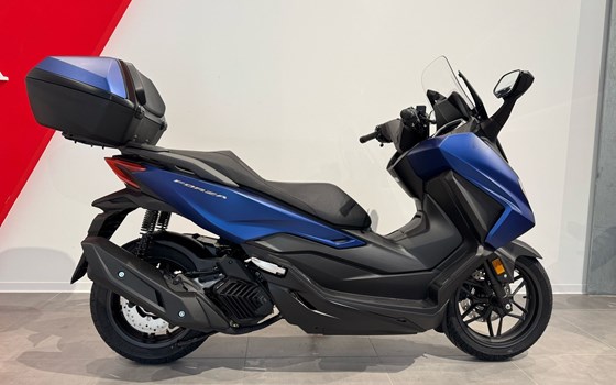 Gebrauchtmotorrad Honda Forza 125 - Bild 2