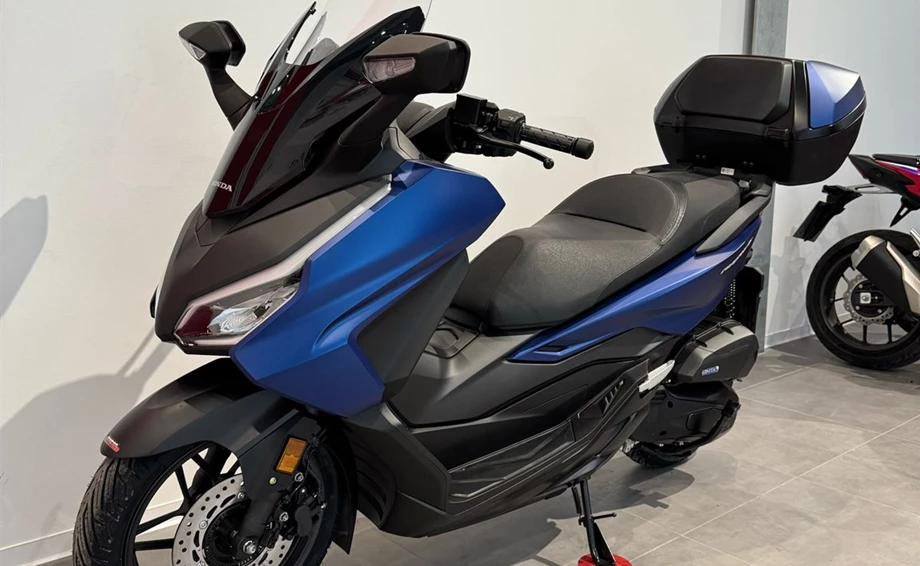 Angebot Honda Forza 125 Bild 4: Angebot Honda Forza 125