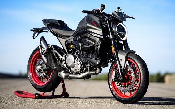 Neufahrzeug Ducati Monster + - Bild 9 Neufahrzeug Ducati Monster + - Bild 9
