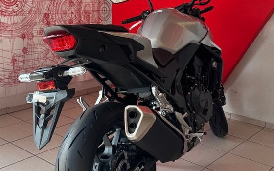 Neufahrzeug Honda CB750 Hornet - Bild 4