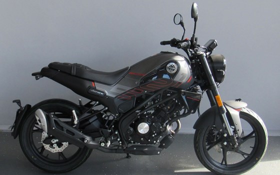 Neufahrzeug Benelli Leoncino 125 - Bild 12