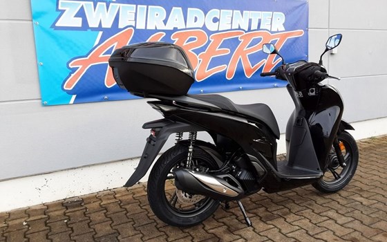 Gebrauchtmotorrad Honda SH125i - Bild 3