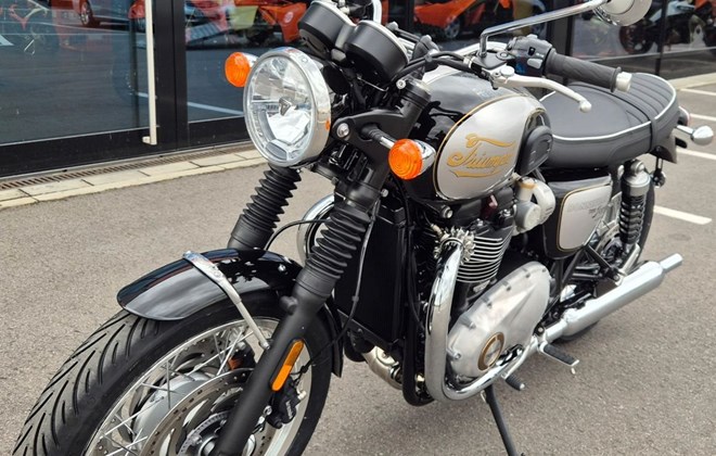 Triumph Bonneville T120