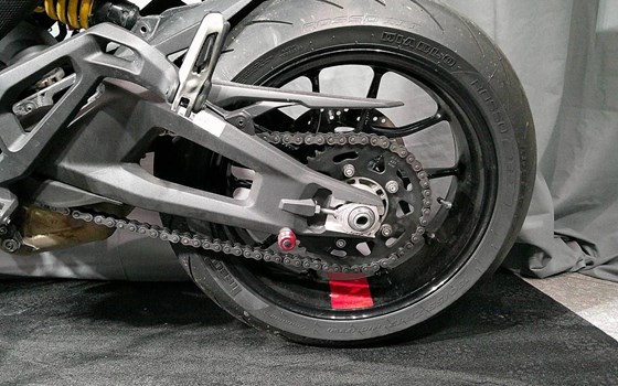 Gebrauchtmotorrad Ducati Monster 30° Anniversario - Bild 12