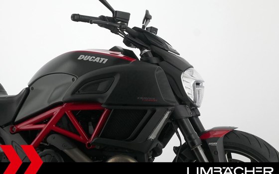 Gebrauchtmotorrad Ducati Diavel Carbon - Bild 25