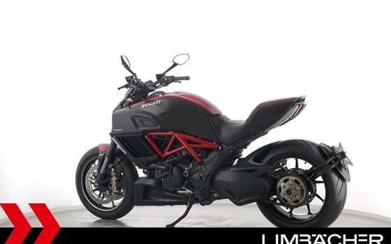 Gebrauchtmotorrad Ducati Diavel Carbon - Bild 6