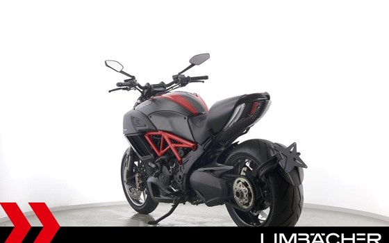 Gebrauchtmotorrad Ducati Diavel Carbon - Bild 7