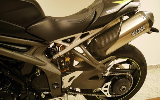 Gebrauchtmotorrad Triumph Speed Triple RS - Bild 8 Gebrauchtmotorrad Triumph Speed Triple RS - Bild 8