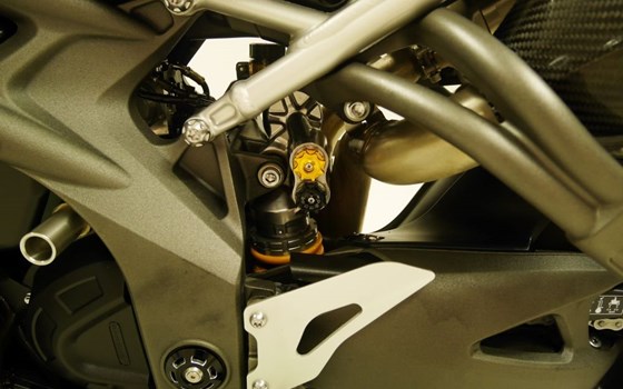 Gebrauchtmotorrad Triumph Speed Triple RS - Bild 19 Gebrauchtmotorrad Triumph Speed Triple RS - Bild 19
