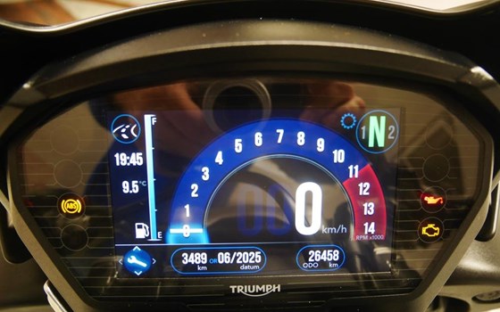 Gebrauchtmotorrad Triumph Speed Triple RS - Bild 22 Gebrauchtmotorrad Triumph Speed Triple RS - Bild 22