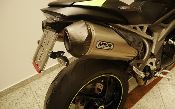 Gebrauchtmotorrad Triumph Speed Triple RS - Bild 10 Gebrauchtmotorrad Triumph Speed Triple RS - Bild 10