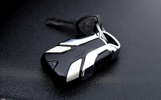 Neufahrzeug Voge SR4 350i ABS - Bild 9