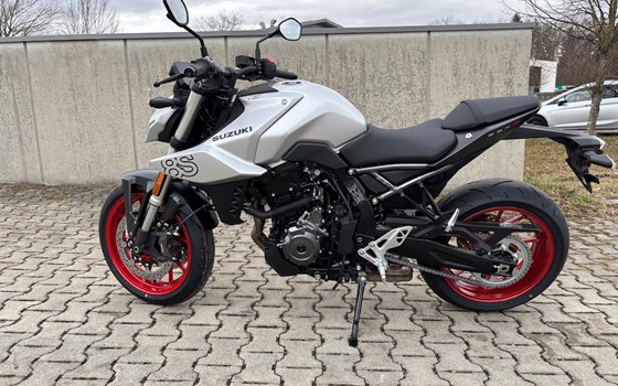 Neufahrzeug Suzuki GSX-8S - Bild 4