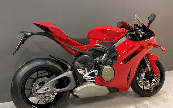 Neufahrzeug Ducati Panigale V4 S - Bild 3 Neufahrzeug Ducati Panigale V4 S - Bild 3