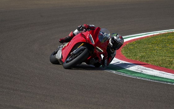 Neufahrzeug Ducati Panigale V4 S - Bild 12 Neufahrzeug Ducati Panigale V4 S - Bild 12