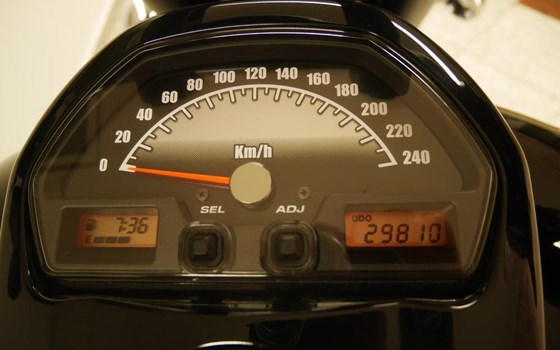 Gebrauchtmotorrad Suzuki Intruder M1800R - Bild 15 Gebrauchtmotorrad Suzuki Intruder M1800R - Bild 15