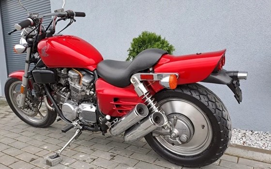 Gebrauchtmotorrad Honda VF 750 C Magna - Bild 7