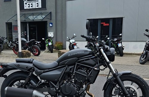 Neumotorrad Kawasaki Eliminator 500