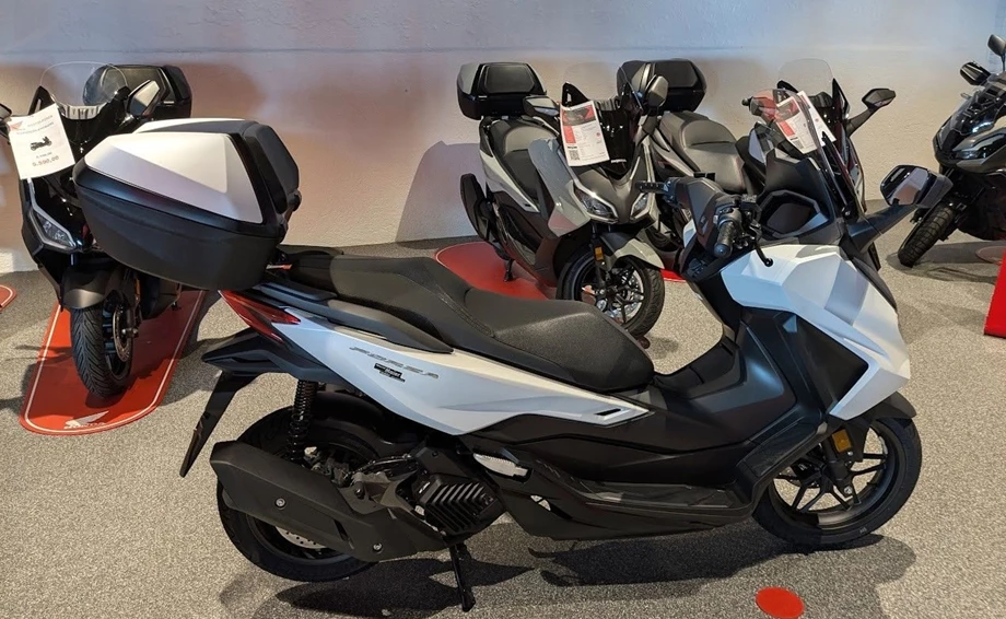 Angebot Honda Forza 125 Bild 1: Angebot Honda Forza 125