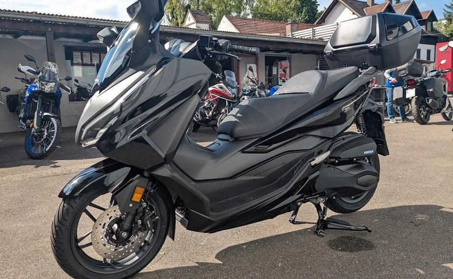 Angebot Honda Forza 350 Bild 2: Angebot Honda Forza 350