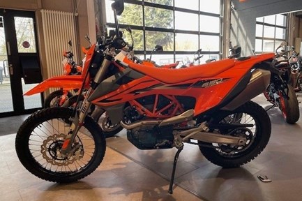 KTM 690 Enduro R