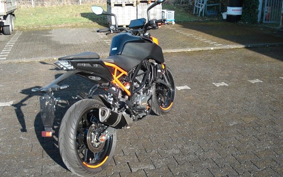 Gebrauchtmotorrad KTM 125 Duke - Bild 3