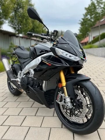 Angebot Aprilia Tuono V4 1100 Factory Bild 5: Angebot Aprilia Tuono V4 1100 Factory