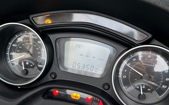 Gebrauchtmotorrad Piaggio MP3 300 ie Business - Bild 3