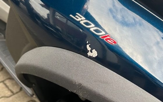 Gebrauchtmotorrad Piaggio MP3 300 ie Business - Bild 8