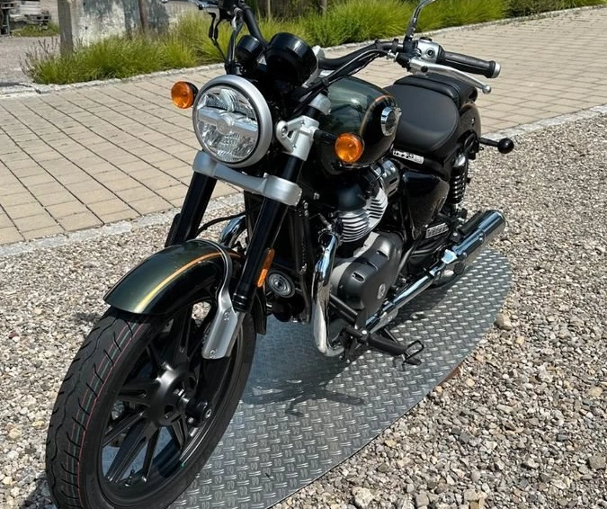 Angebot Royal Enfield Super Meteor 650 Bild 8: Angebot Royal Enfield Super Meteor 650